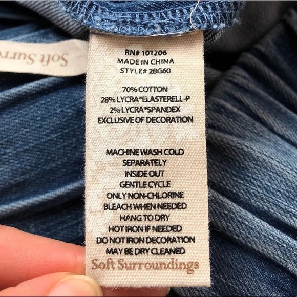 Soft Surroundings Elastic Waist Slip on Decorative Hem Jeans - Picture 7 of 10